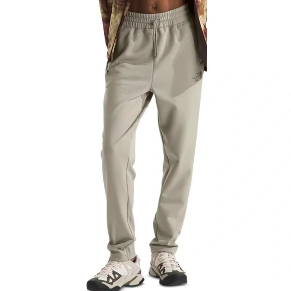 The North Face Women’s Fleece Pants - Picture 4 of 11